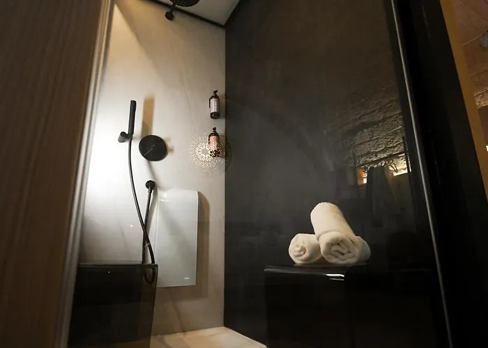 Pensiune Myra Bed & 4*