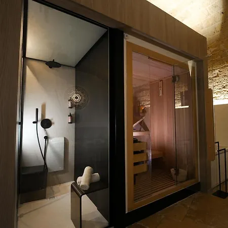 Casa de hóspedes Myra Bed & 4*