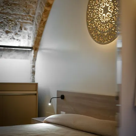 Casa de hóspedes Myra Bed & 4*